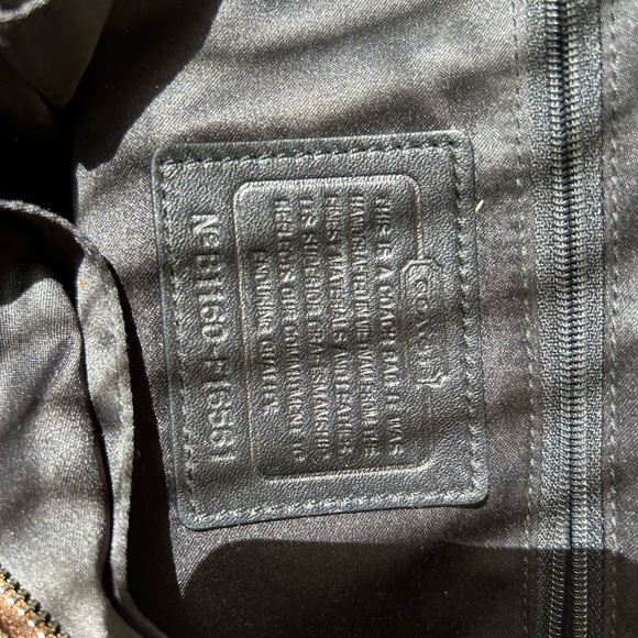 Coach Handbag with inside zipper pocket and outside pocket. - Picture 5 of 8